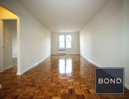 2 bedrooms apartment for rent in Astoria - Queens, New York