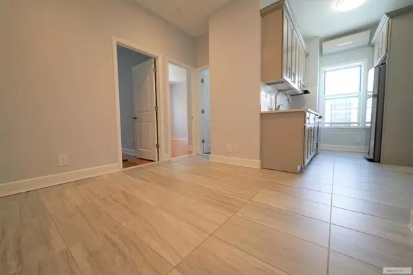 2 bedrooms apartment for rent in Astoria - Queens, New York