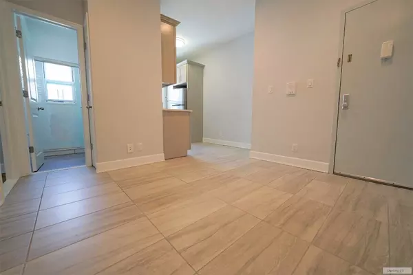 2 bedrooms apartment for rent in Astoria - Queens, New York