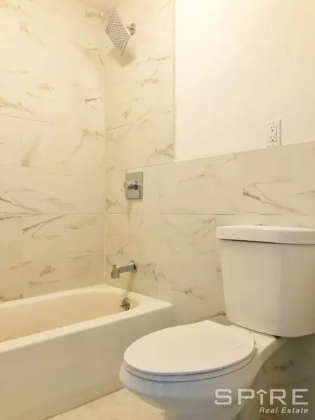 4 bedrooms apartment for rent in The Bronx - The Bronx, New York