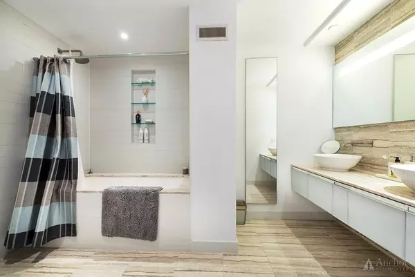 2 bedrooms apartment for rent in Midtown - Manhattan, New York