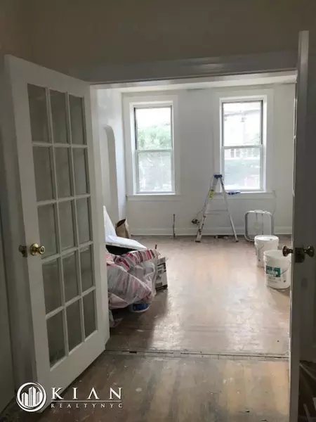 2 bedrooms apartment for rent in Ridgewood - Queens, New York