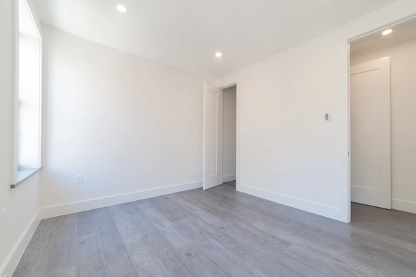 4 bedrooms apartment for rent in Kew Gardens - Queens, New York