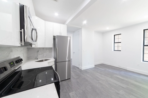 3 bedrooms apartment for rent in Kew Gardens - Queens, New York