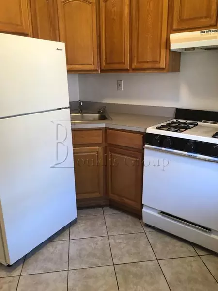 3 bedrooms apartment for rent in Astoria - Queens, New York