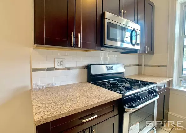 2 bedrooms apartment for rent in Astoria - Queens, New York