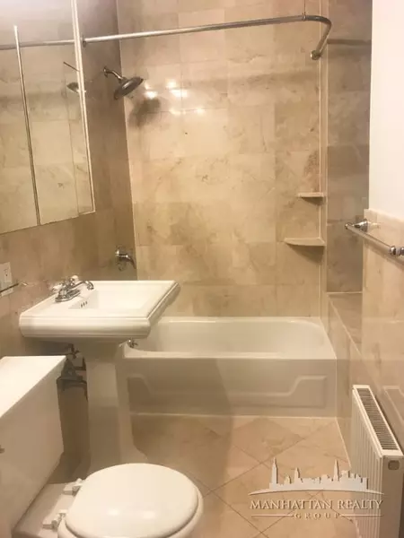 3 bedrooms apartment for rent in Midtown West - Manhattan, New York