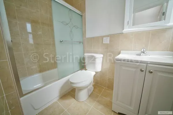 2 bedrooms apartment for rent in Astoria - Queens, New York