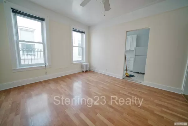 2 bedrooms apartment for rent in Astoria - Queens, New York