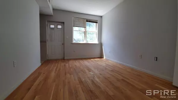 4 bedrooms apartment for rent in Kensington - Brooklyn, New York