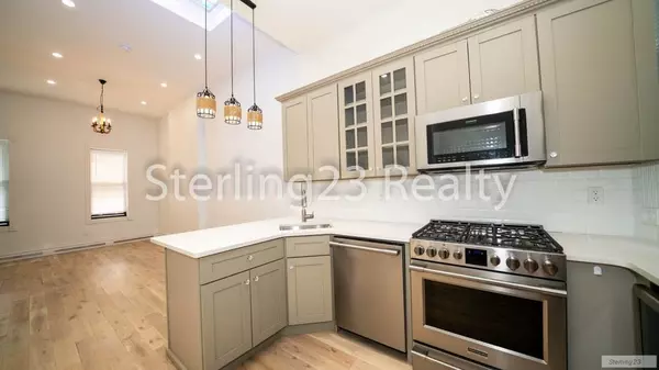 2 bedrooms apartment for rent in Astoria - Queens, New York