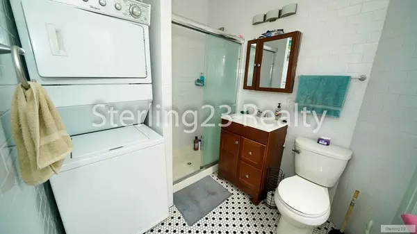 3 bedrooms apartment for rent in Astoria - Queens, New York