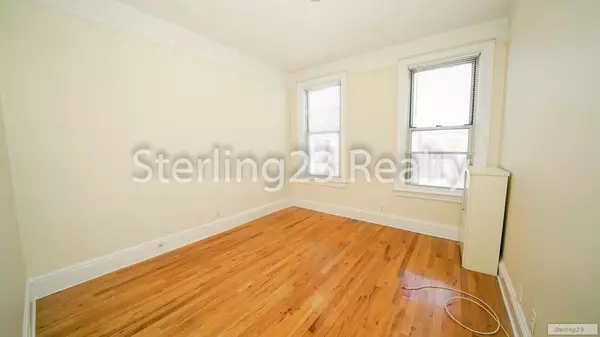 3 bedrooms apartment for rent in Astoria - Queens, New York