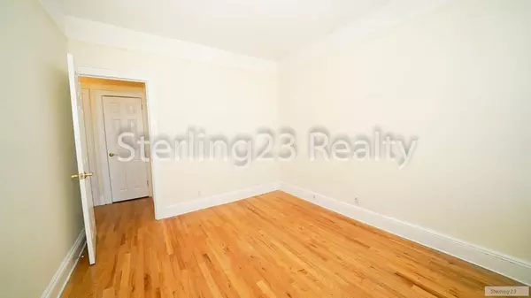 3 bedrooms apartment for rent in Astoria - Queens, New York