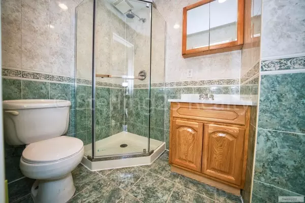 4 bedrooms apartment for rent in Astoria - Queens, New York