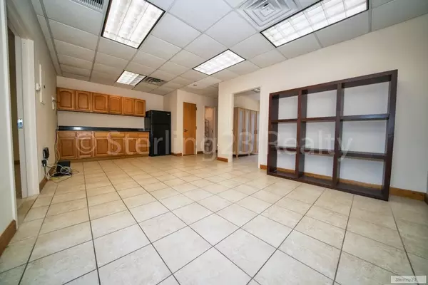 4 bedrooms apartment for rent in Astoria - Queens, New York