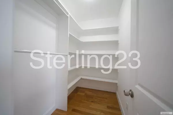 3 bedrooms apartment for rent in Astoria - Queens, New York