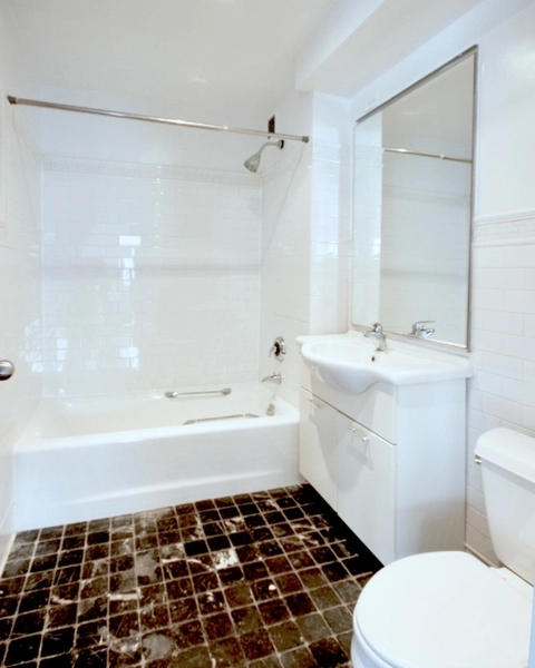 3 bedrooms apartment for rent in East Village - Manhattan, New York