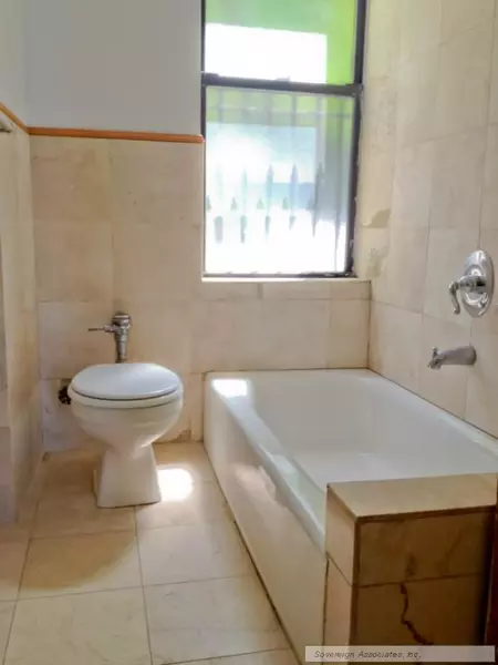 2 bedrooms apartment for rent in Washington Heights - Manhattan, New York