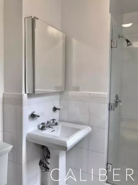 2 bedrooms apartment for rent in Upper East Side - Manhattan, New York