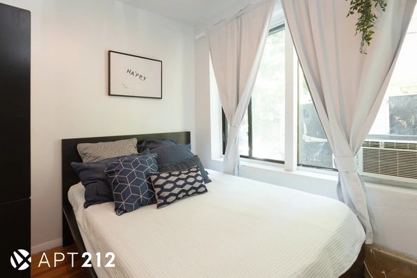 5 bedrooms apartment for rent in Murray Hill - Manhattan, New York