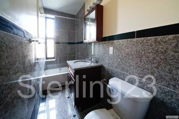 2 bedrooms apartment for rent in Astoria - Queens, New York