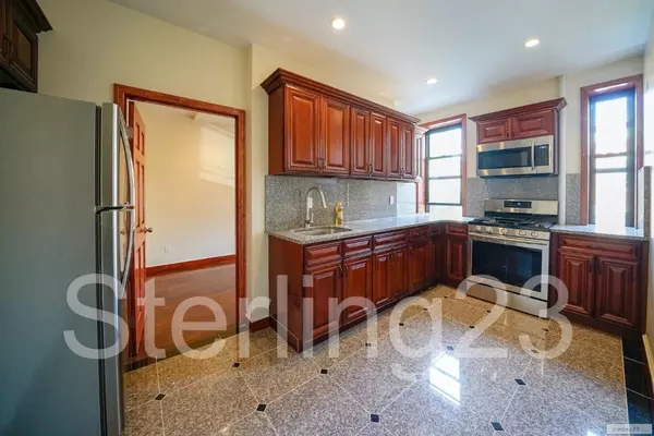 2 bedrooms apartment for rent in Astoria - Queens, New York