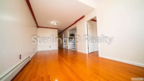 3 bedrooms apartment for rent in Astoria - Queens, New York
