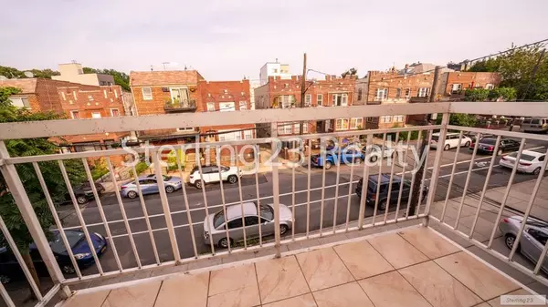 3 bedrooms apartment for rent in Astoria - Queens, New York