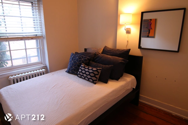 Coliving in East Village - Manhattan, New York