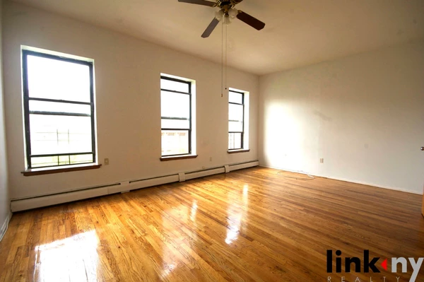 4 bedrooms apartment for rent in Harlem - Manhattan, New York