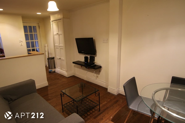 Coliving in East Village - Manhattan, New York