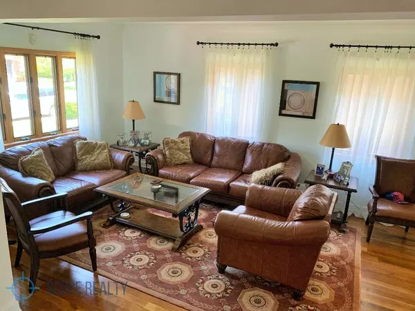 3 bedrooms apartment for rent in Forest Hills - Queens, New York
