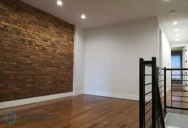 3 bedrooms apartment for rent in Forest Hills - Queens, New York