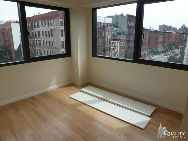 4 bedrooms apartment for rent in East Village - Manhattan, New York