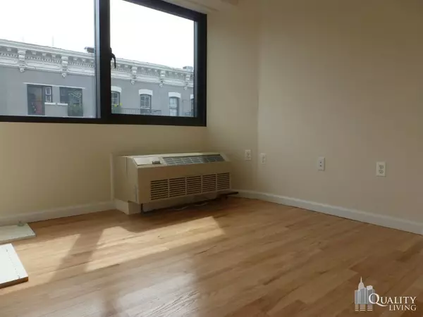 4 bedrooms apartment for rent in East Village - Manhattan, New York