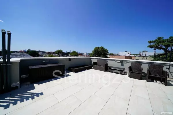 3 bedrooms apartment for rent in Astoria - Queens, New York