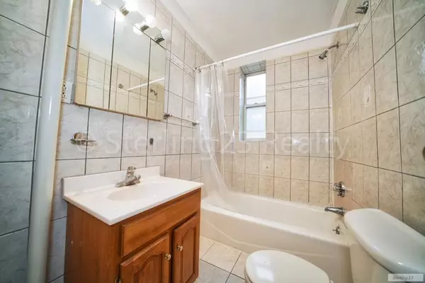 2 bedrooms apartment for rent in Astoria - Queens, New York