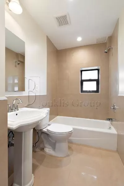 3 bedrooms apartment for rent in Riverdale - The Bronx, New York
