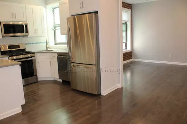 2 bedrooms apartment for rent in Astoria - Queens, New York