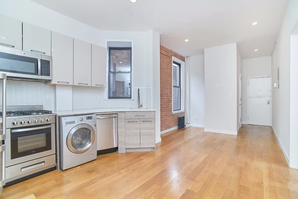 3 bedrooms apartment for rent in China Town / Little Italy - Manhattan, New York