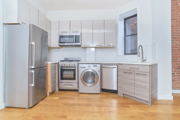 3 bedrooms apartment for rent in China Town / Little Italy - Manhattan, New York