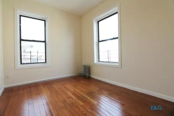 4 bedrooms apartment for rent in Washington Heights - Manhattan, New York