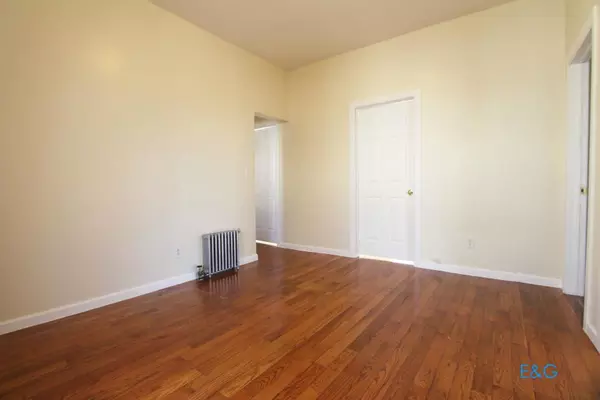 4 bedrooms apartment for rent in Washington Heights - Manhattan, New York