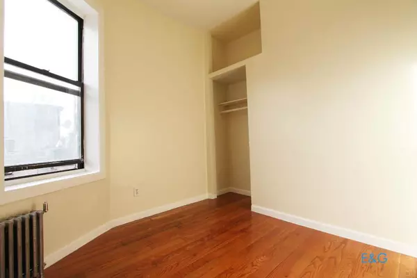 4 bedrooms apartment for rent in Washington Heights - Manhattan, New York