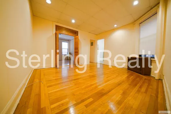 2 bedrooms apartment for rent in Astoria - Queens, New York
