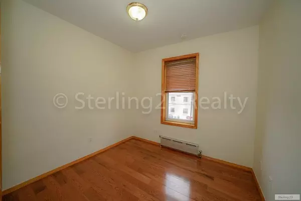 2 bedrooms apartment for rent in Astoria - Queens, New York