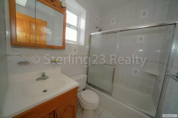 2 bedrooms apartment for rent in Astoria - Queens, New York