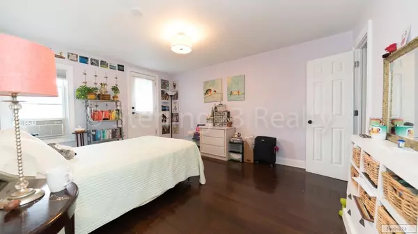 2 bedrooms apartment for rent in Astoria - Queens, New York