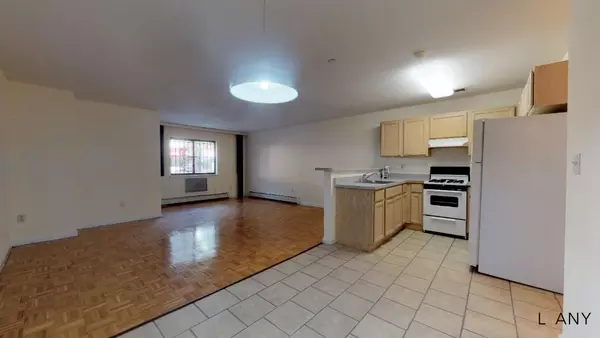 Studio Apartment for rent in Westchester Square - The Bronx, New York